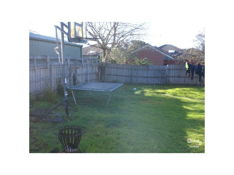 6 Anne Street, Mckinnon VIC 3204