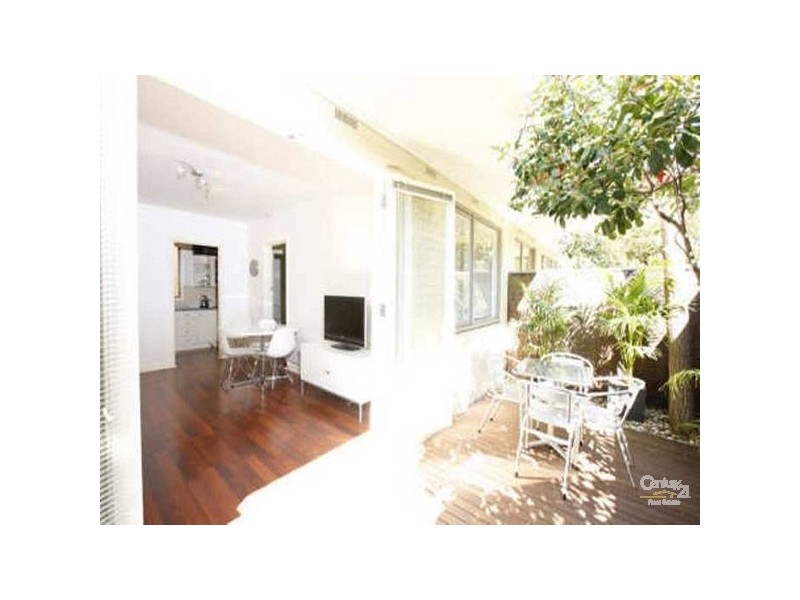 10/13-15 Gourlay Street, St Kilda East VIC 3183