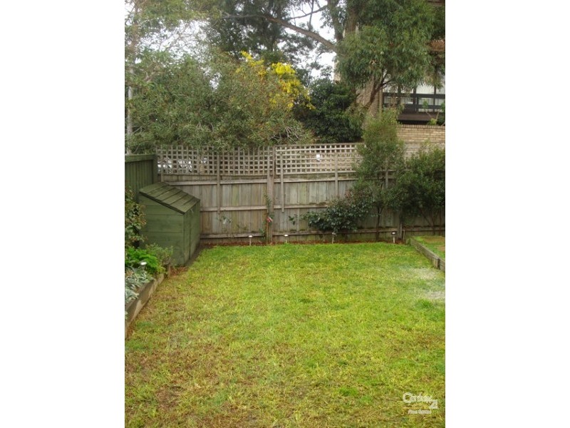 2/35 Nepean Hwy, Elsternwick VIC 3185