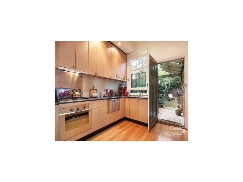 27 Ercildoune Street, Caulfield North VIC 3161