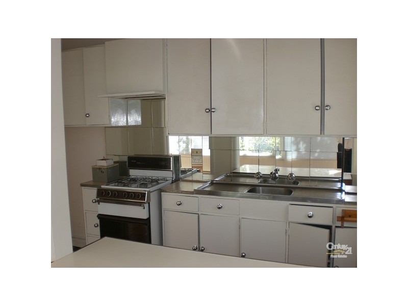 8/64 Broadway, Elwood VIC 3184