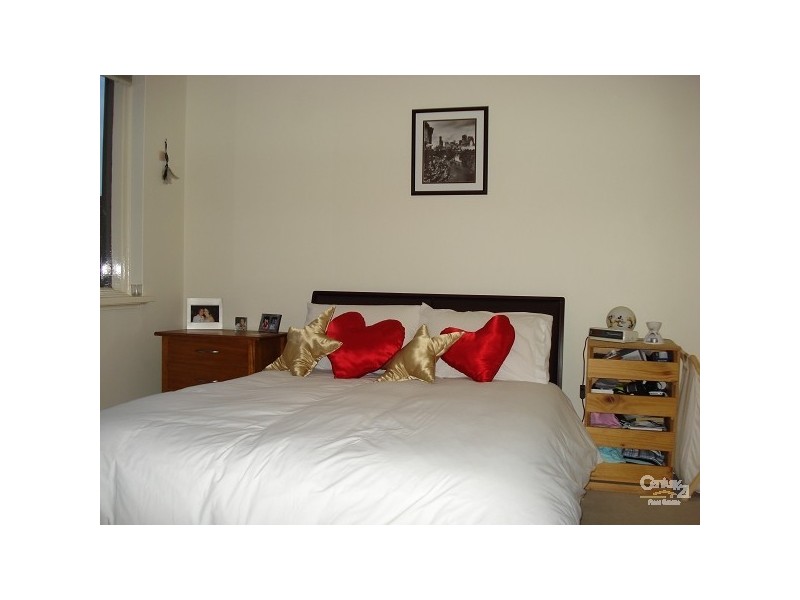 3/21 Gourlay Street, St Kilda East VIC 3183