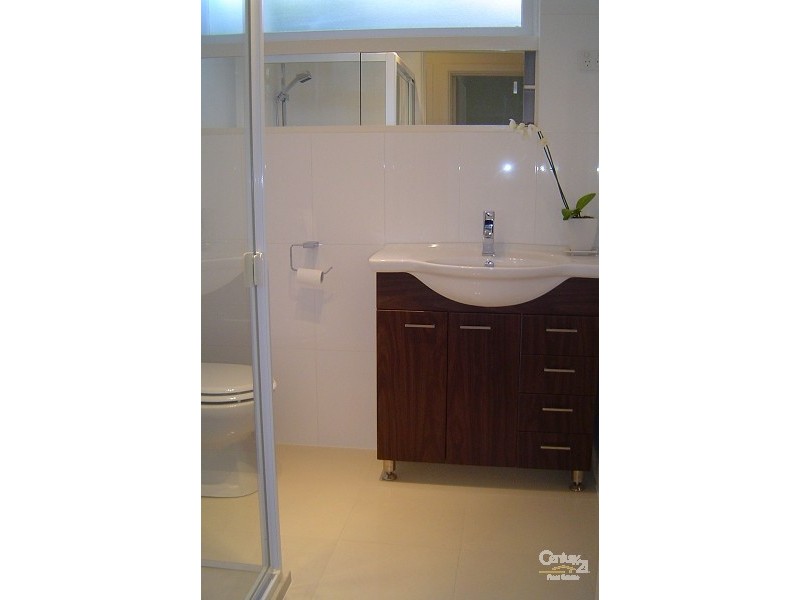 1/26 Eumeralla Road, Caulfield South VIC 3162