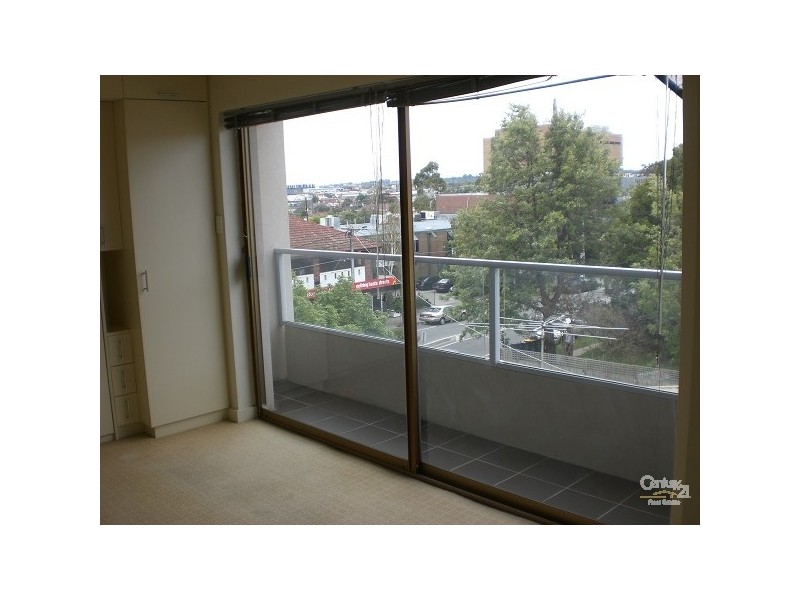 303/64 Wellington Street, St Kilda VIC 3182