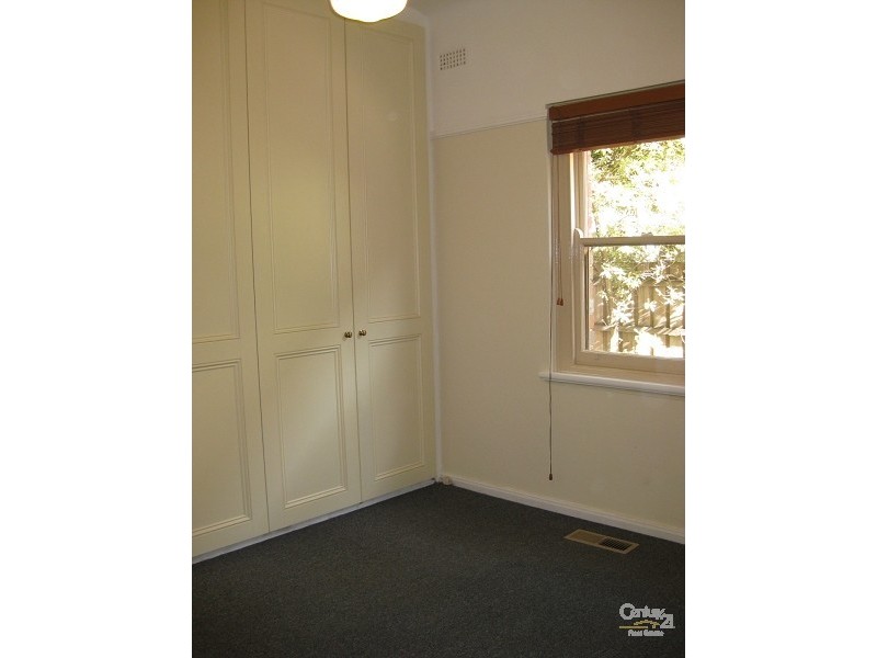 2/73 Pakington Street, St Kilda VIC 3182