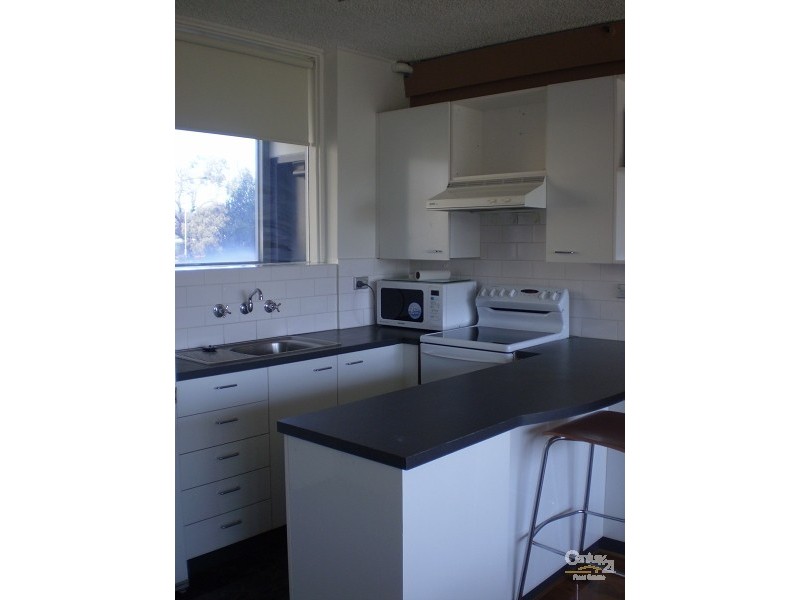 101/81 Queens Road, Melbourne VIC 3004