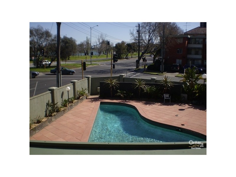 101/81 Queens Road, Melbourne VIC 3004