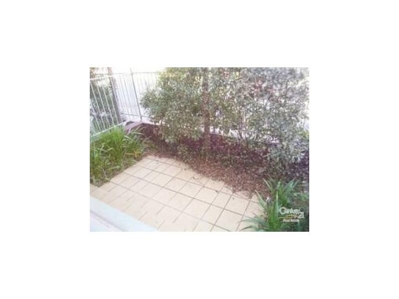 3/4 Alfred Square, St Kilda VIC 3182