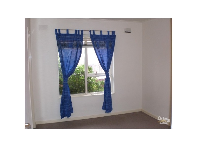 18/8 Robert Street, Elwood VIC 3184