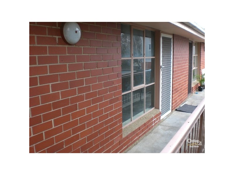 18/8 Robert Street, Elwood VIC 3184