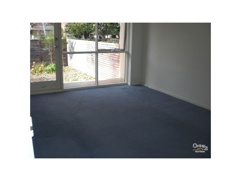 2/5 Duke Street, Caulfield South VIC 3162