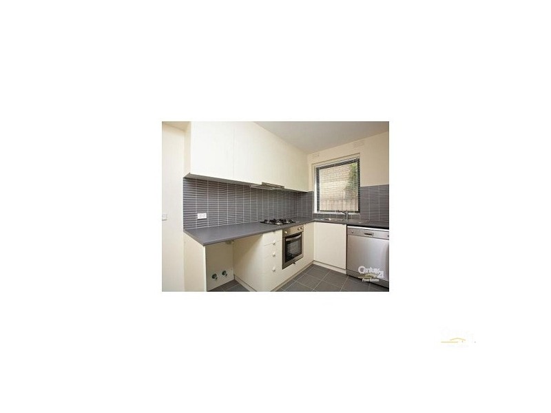 2/22 Sycamore Grove, St Kilda East VIC 3183