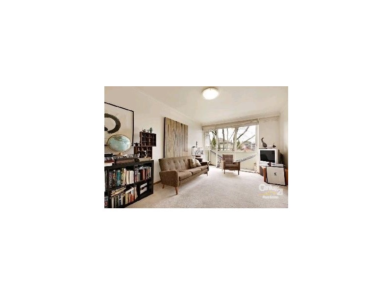 8/1-3 Graylings Ave, St Kilda East VIC 3183