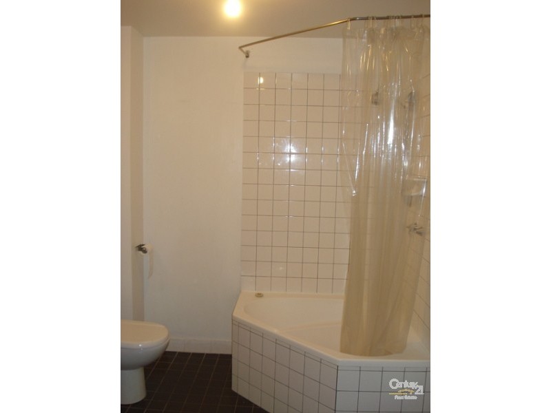 205/129 Fitzroy Street, St Kilda VIC 3182