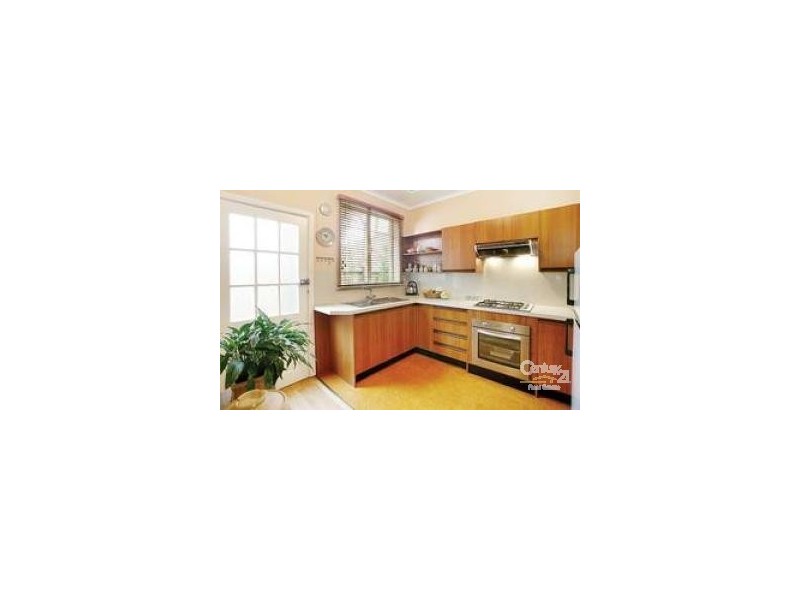 2/25 Manor Grove, Caulfield North VIC 3161