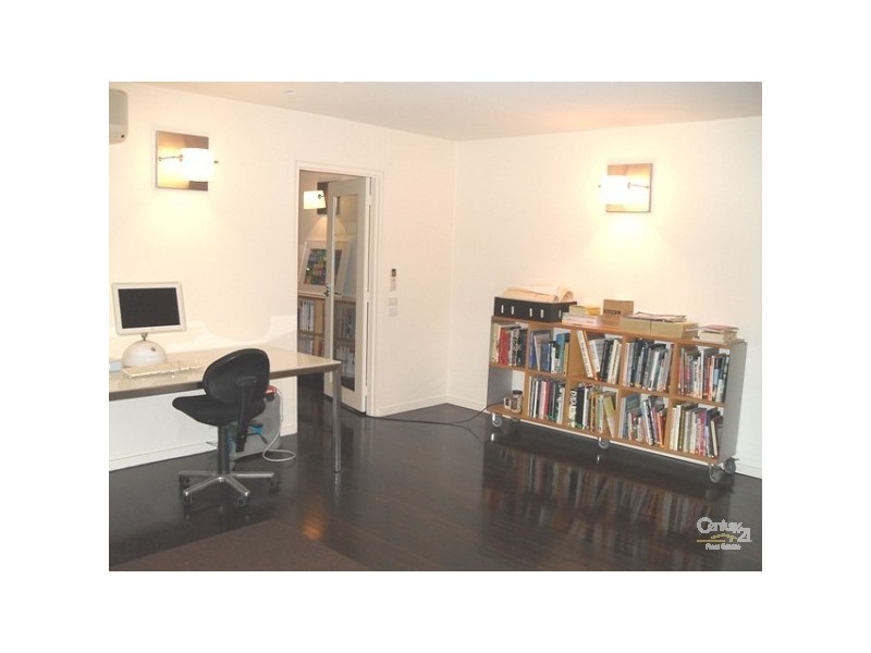 53 Vale Street, St Kilda VIC 3182