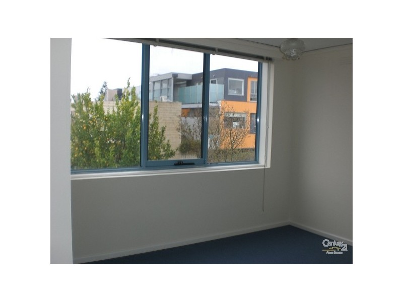 8/66 Grosvenor Street, St Kilda East VIC 3183