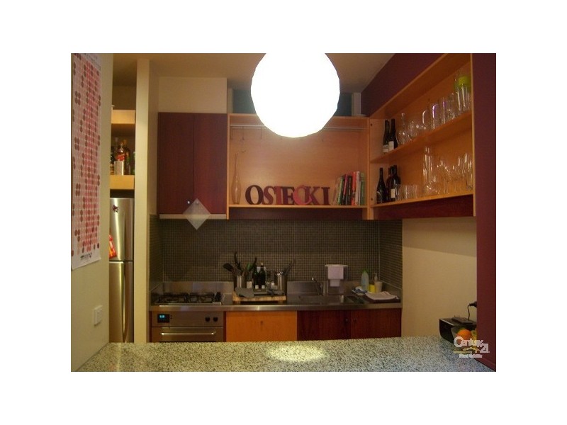 322 Canterbury Rd, St Kilda West VIC 3182