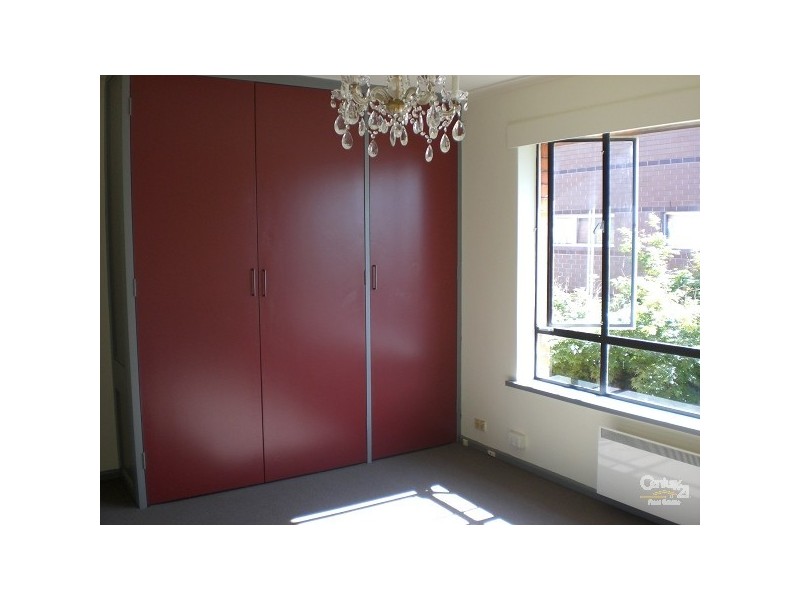 8/12 Kipling Street, St Kilda East VIC 3183