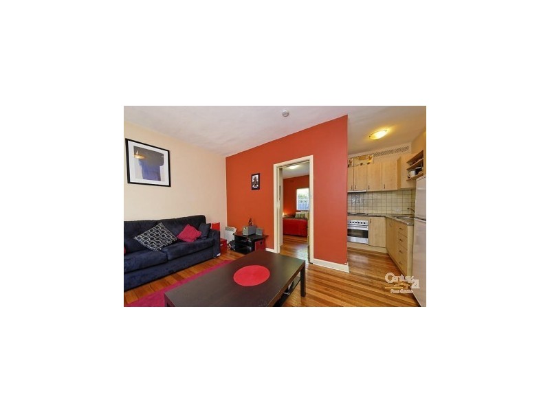 8/50 Lillimur Road, Ormond VIC 3204