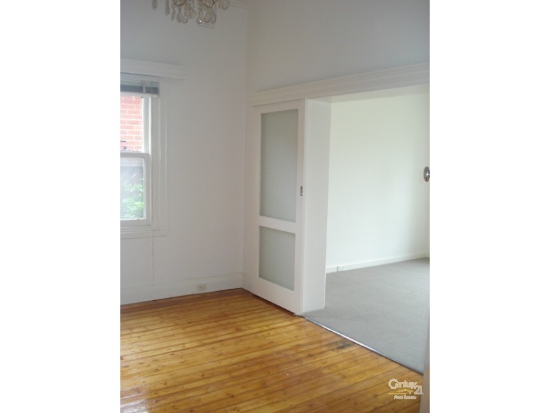 14 McHenry Street, St Kilda East VIC 3183