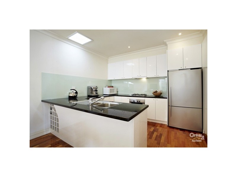 786 Hampton Street, Brighton VIC 3186