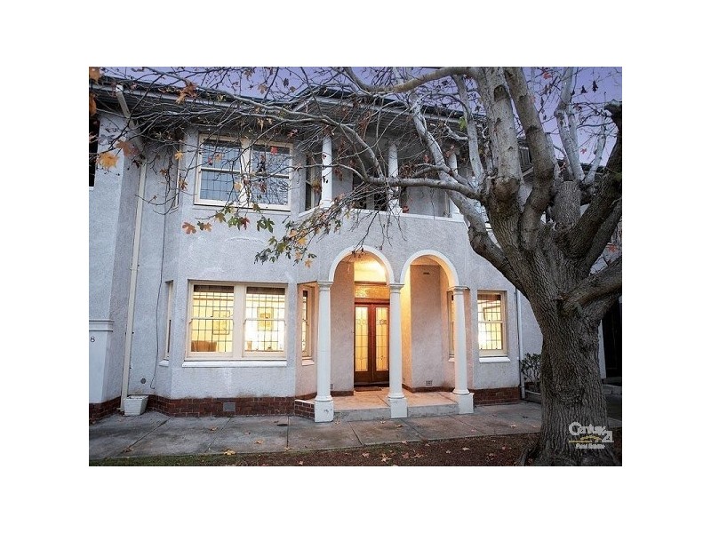 6/2B Hawsleigh Avenue, St Kilda East VIC 3183