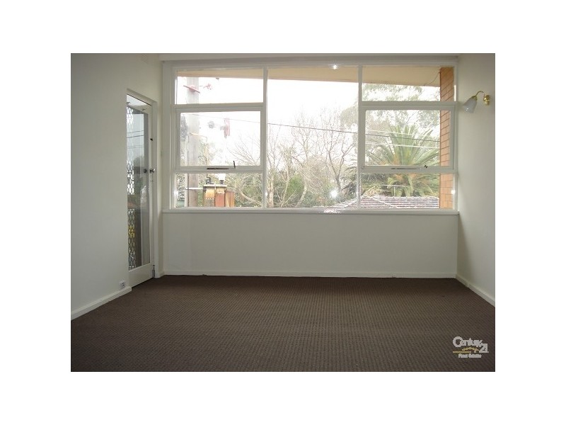 8/37 Orrong Road, Elsternwick VIC 3185