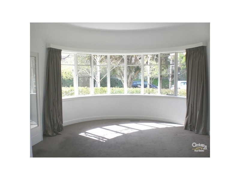 1/27 Denman Avenue, St Kilda East VIC 3183