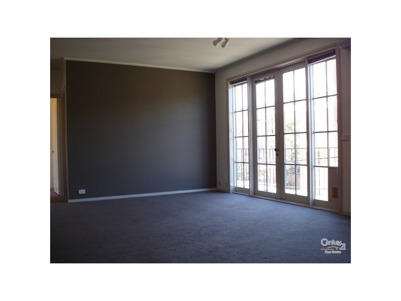 61/151 Fitzroy Street, St Kilda VIC 3182