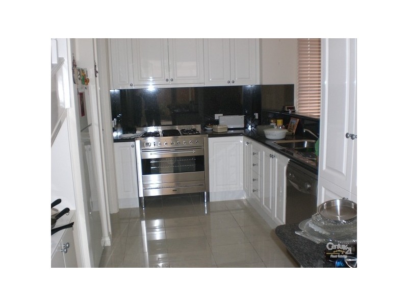 1/4 Tennyson Street, Caulfield VIC 3162