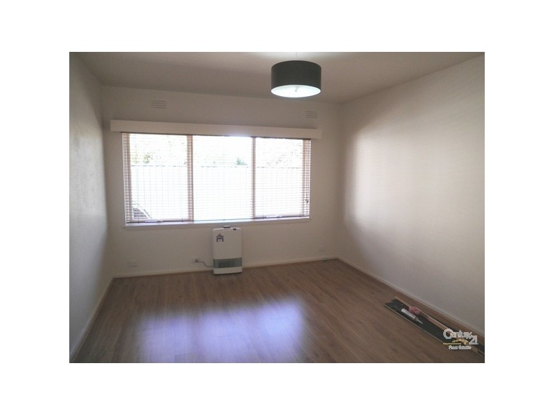 2/11 Southey Street, Elwood VIC 3184