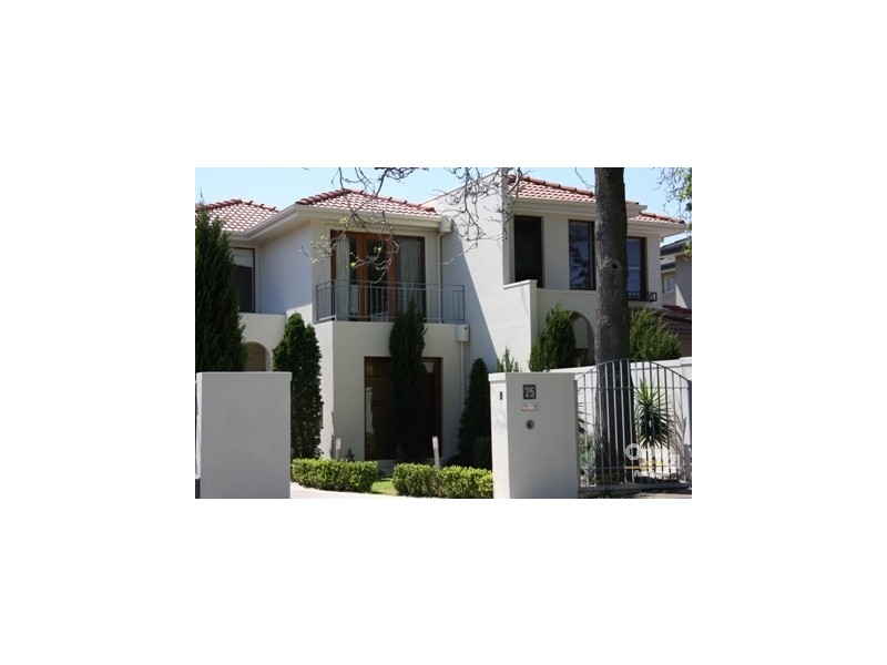 25 Beddoe Avenue, Brighton East VIC 3187