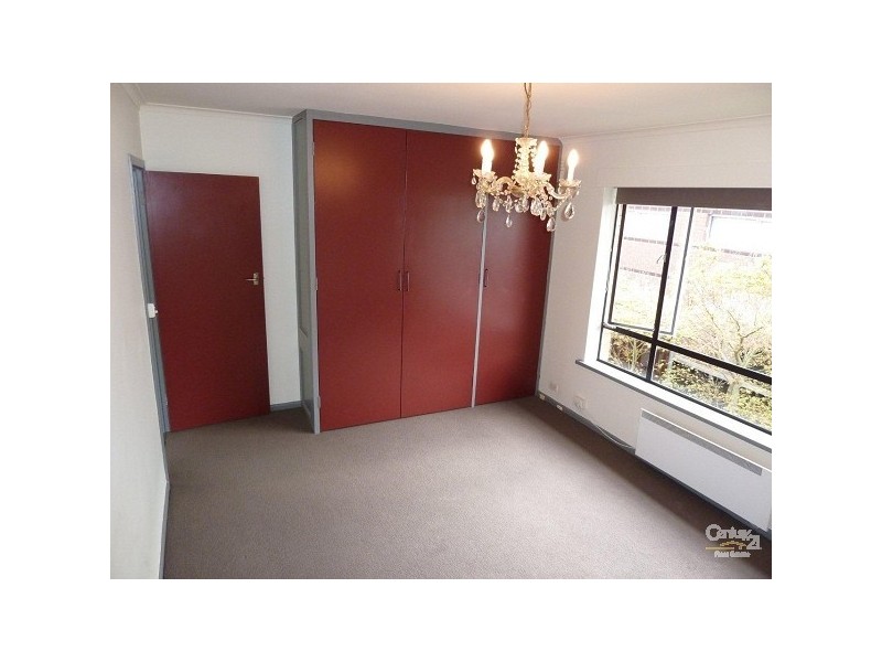 8/12 Kipling Street, St Kilda East VIC 3183