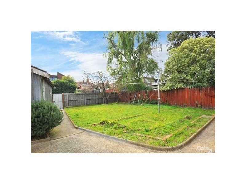 14 McHenry Street, St Kilda VIC 3182