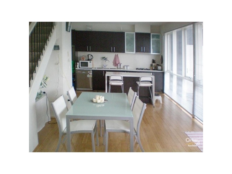 1/2 Gibson Street, Caulfield East VIC 3145