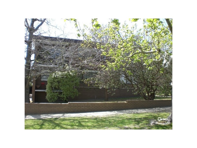 8/41 Allison Road, Elsternwick VIC 3185