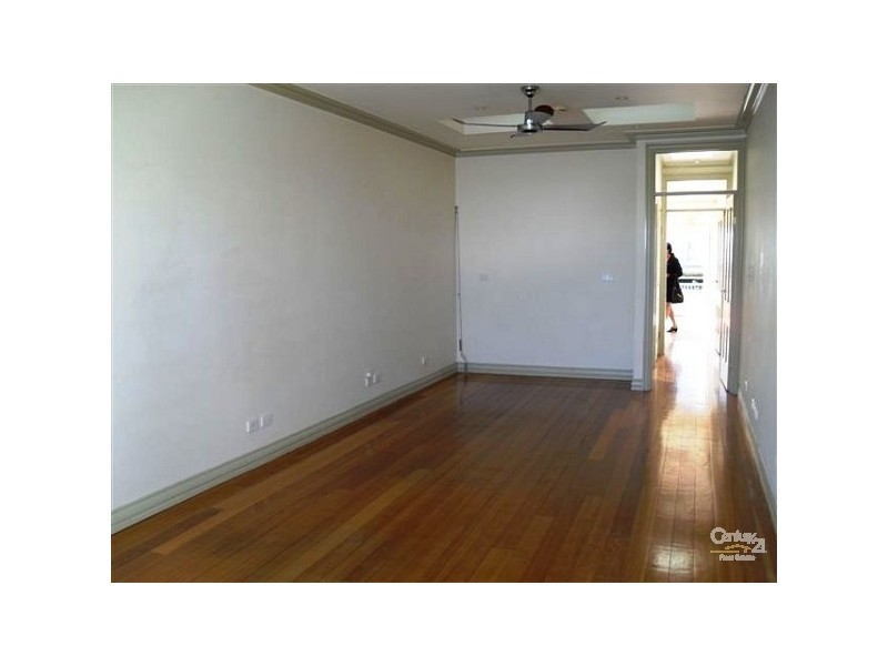 123 Victoria Avenue, Albert Park VIC 3206