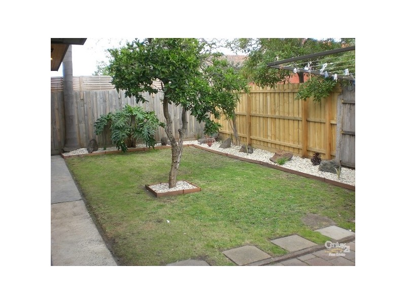 25 Flowers Street, Caulfield South VIC 3162