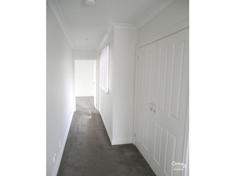 1/1270 Dandenong Road, Murrumbeena VIC 3163