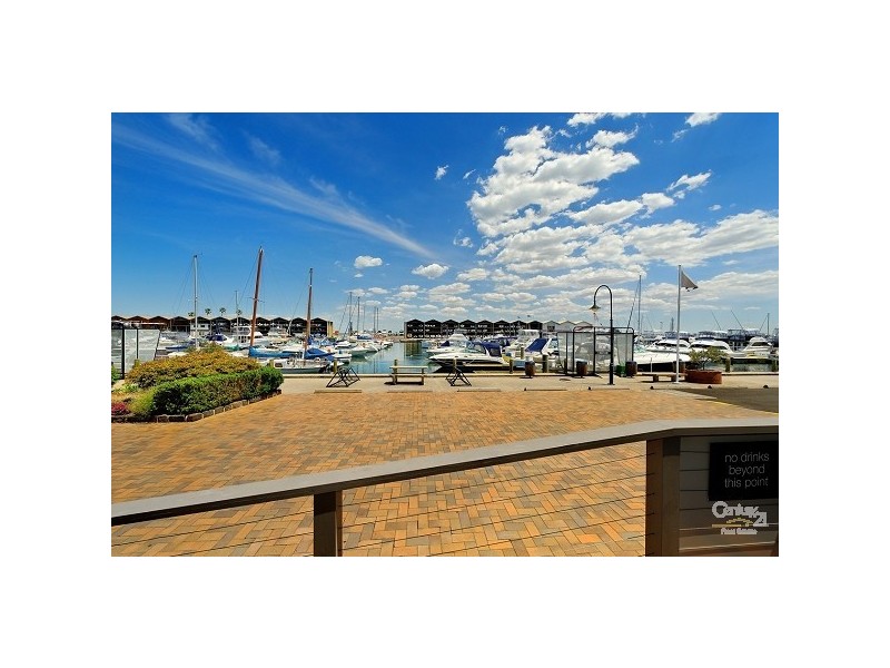 4/44 Marine Parade, St Kilda VIC 3182