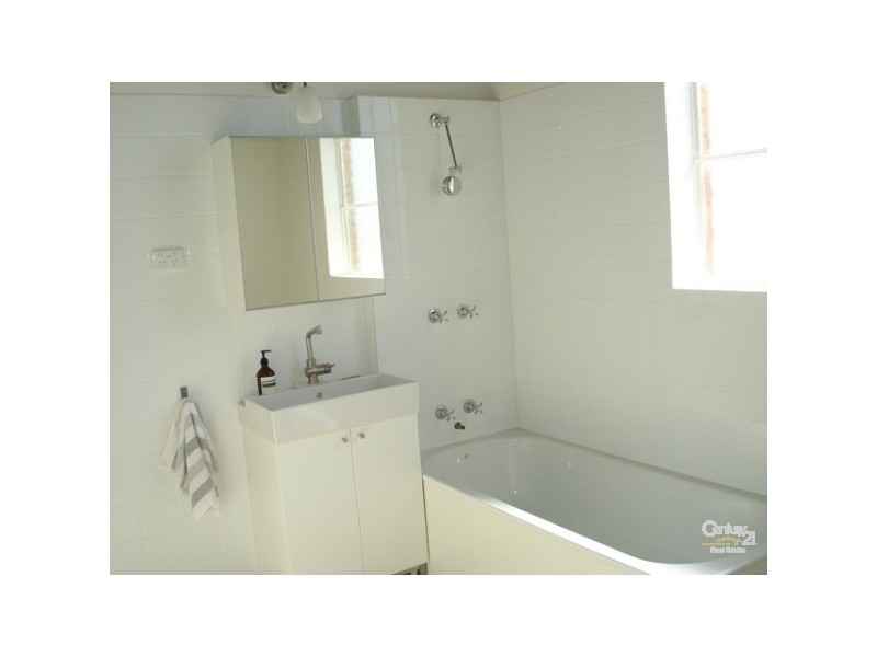 56 Commercial Road, Prahran VIC 3181