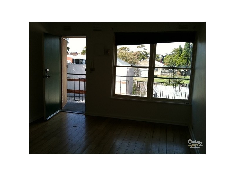 28/74 Carlisle Street, St Kilda VIC 3182