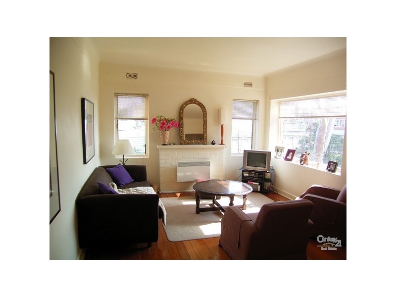 4/129 Alma Road, St Kilda East VIC 3183