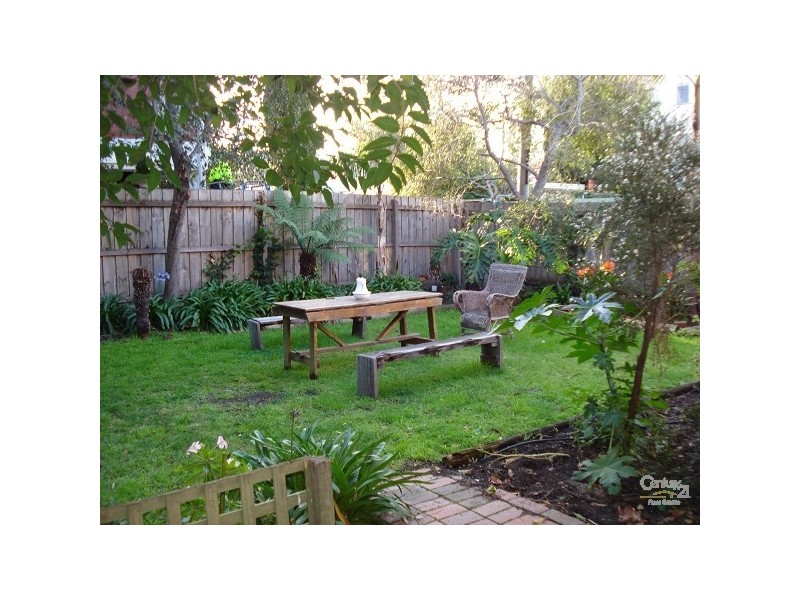 1/14 Foster Street, Elwood VIC 3184