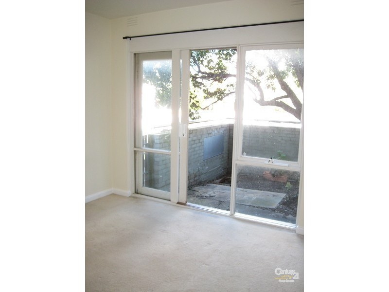 1/16 Lewisham Road, Prahran VIC 3181