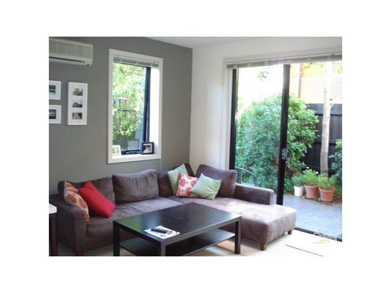 5/6 Lansdowne Road, St Kilda East VIC 3183