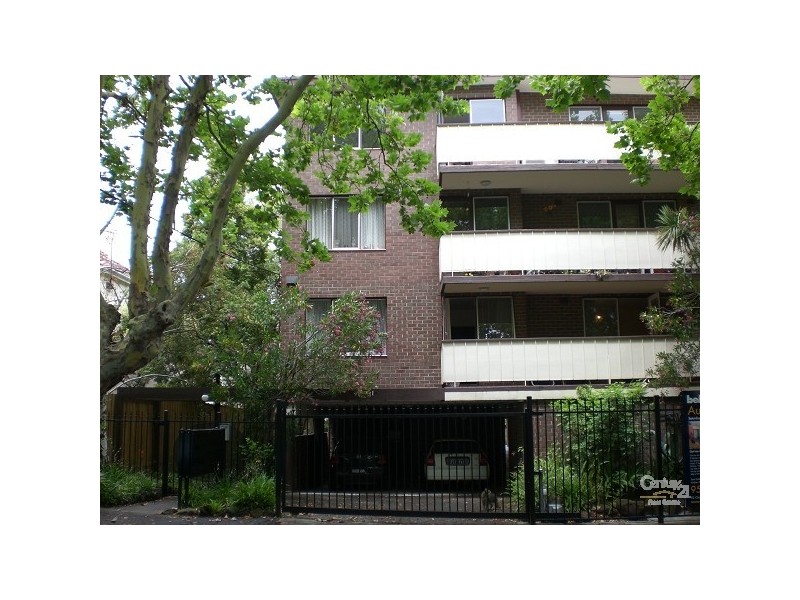 7/11 Redan Street, St Kilda VIC 3182