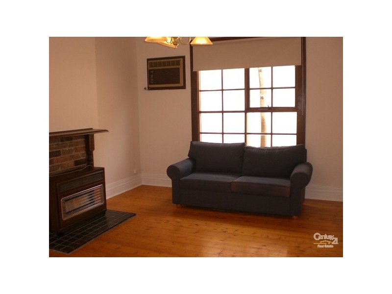 12 Edith Street, Caulfield North VIC 3161