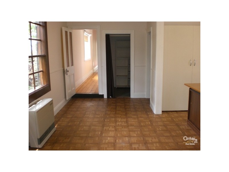 12 Edith Street, Caulfield North VIC 3161